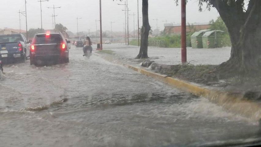 Cerrado preventivamente paso entre El Vigía y Mérida por fuertes lluvias
