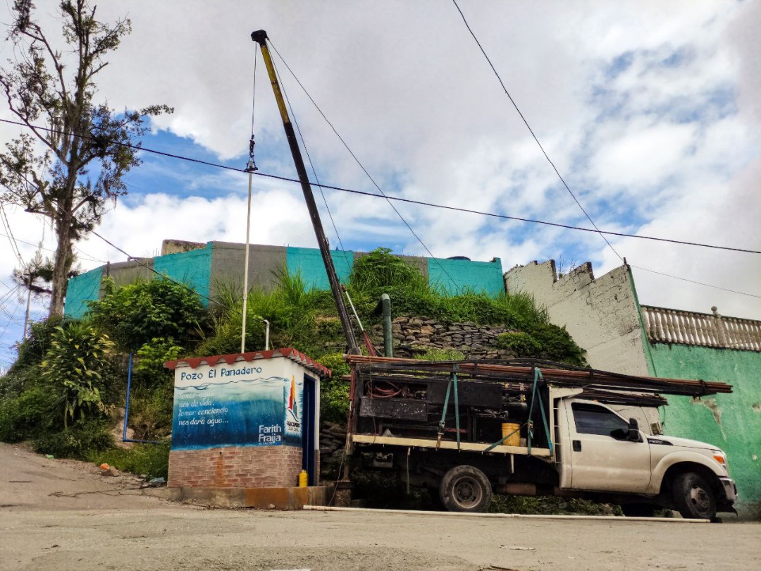 Continúan trabajos para mejorar caudal de pozo