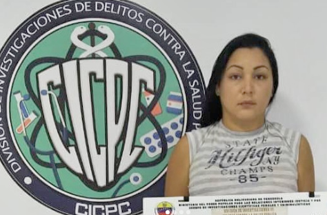 Presa falsa odontóloga en la UD4