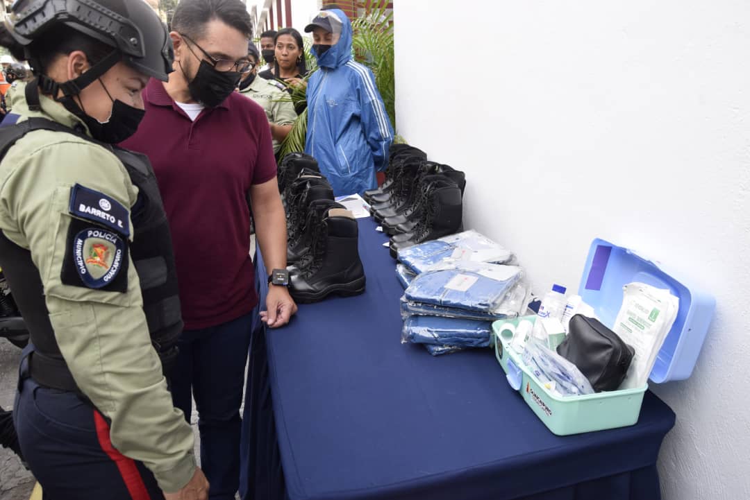 Estrenan servicio prehospitalario en Poliguaicaipuro