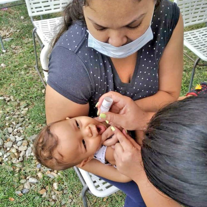 Venezuela recibe 2,9 millones de dosis de vacuna contra la polio