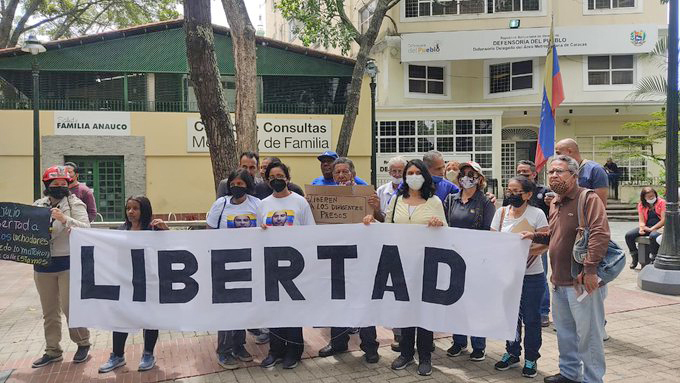 Exigen a la Defensoría del Pueblo la liberación de los seis sindicalistas detenidos
