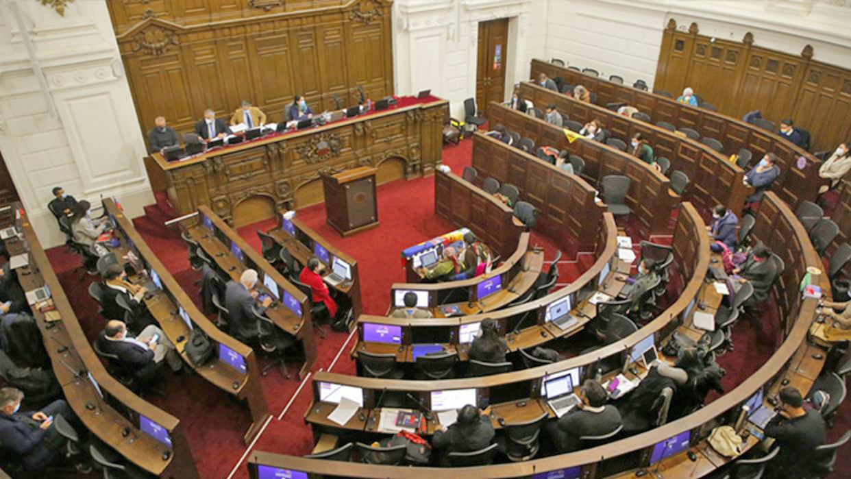 Chile alista plebiscito para aprobar en septiembre nueva Constitución 