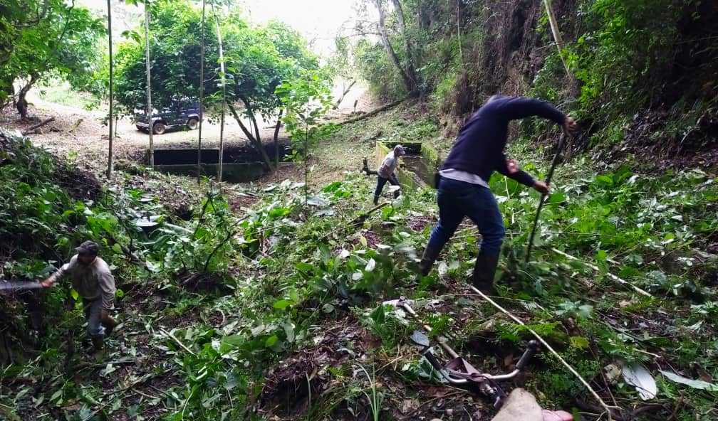 Detectan ocho tomas ilegales de agua en Laguneta y El Jarillo