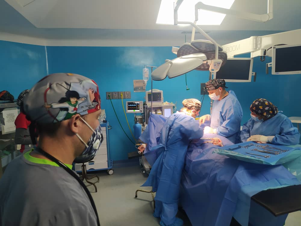 180 cirugías semanales se realizan en el HVS
