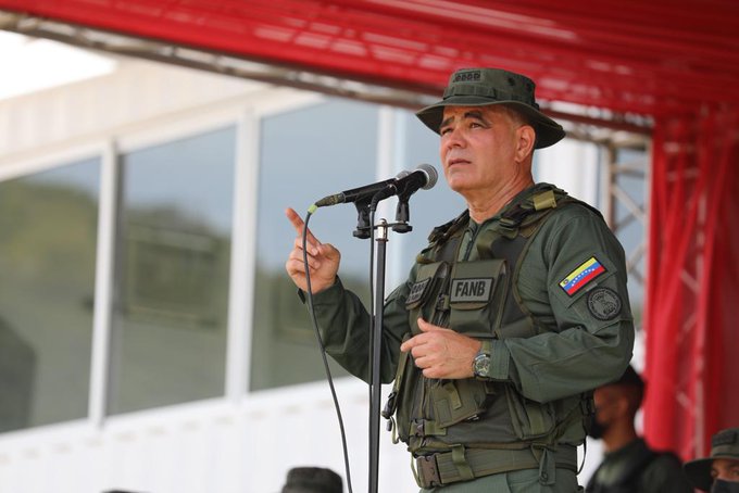 Gobierno busca restablecer de inmediato lazo militar con Colombia