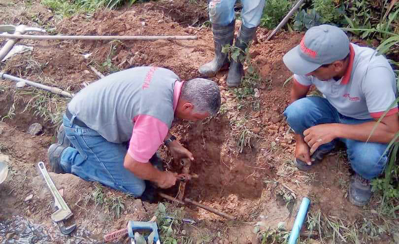 <strong>Atienden averías en sistemas hídricos de Altos Mirandinos</strong>