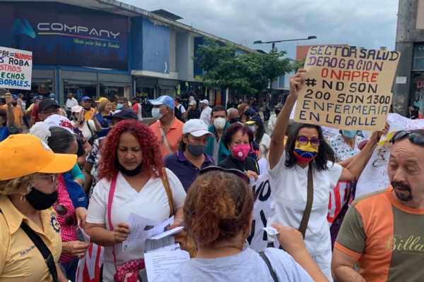 Vuelven a alzarse contra instructivo de la Onapre