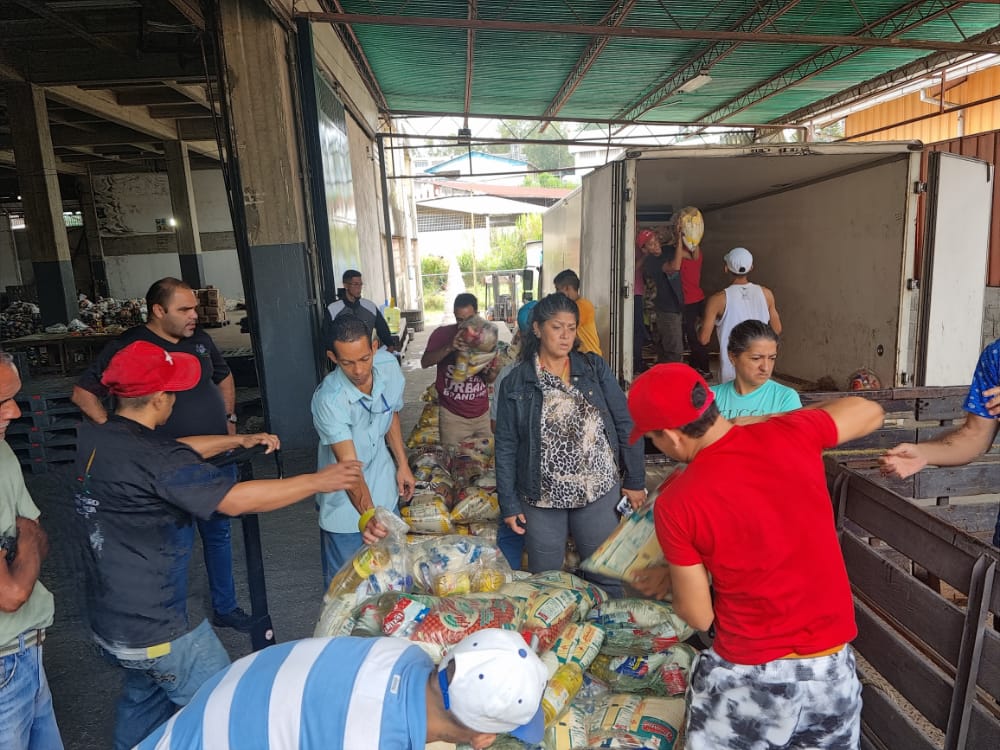 Proveal atendió a 47.392 familias con bolsas CLAP