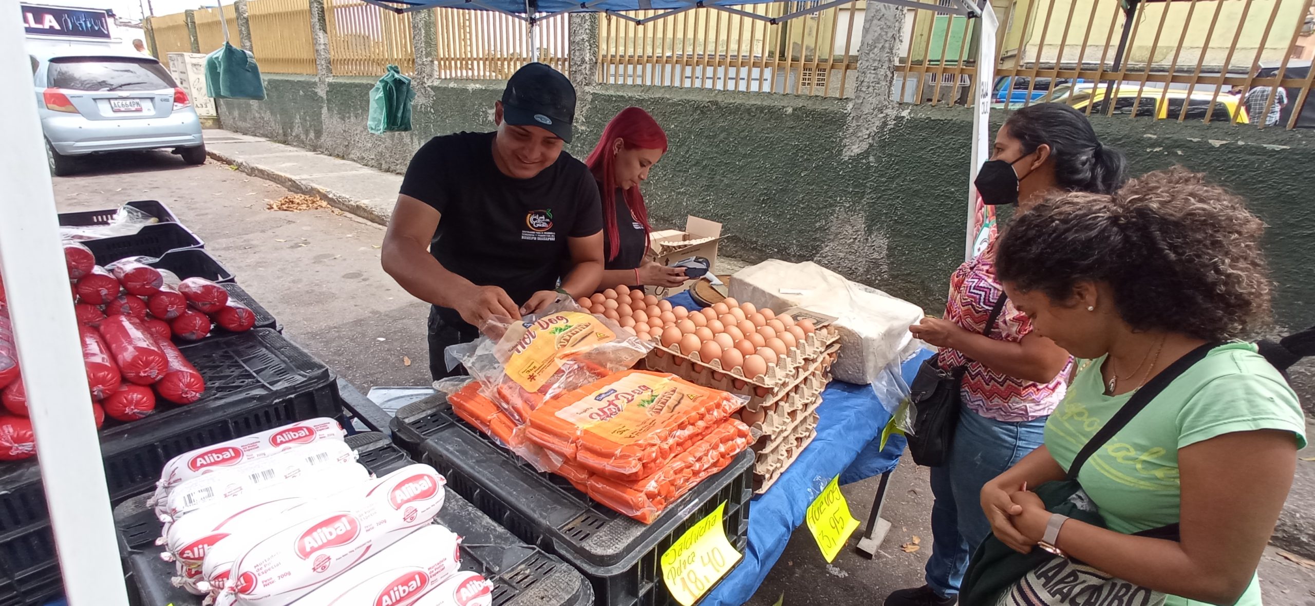Mercados populares son la opción más económica