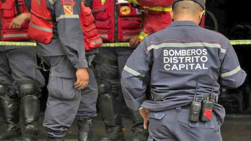 Continúa búsqueda de niño que fue arrastrado por la quebrada en Caracas