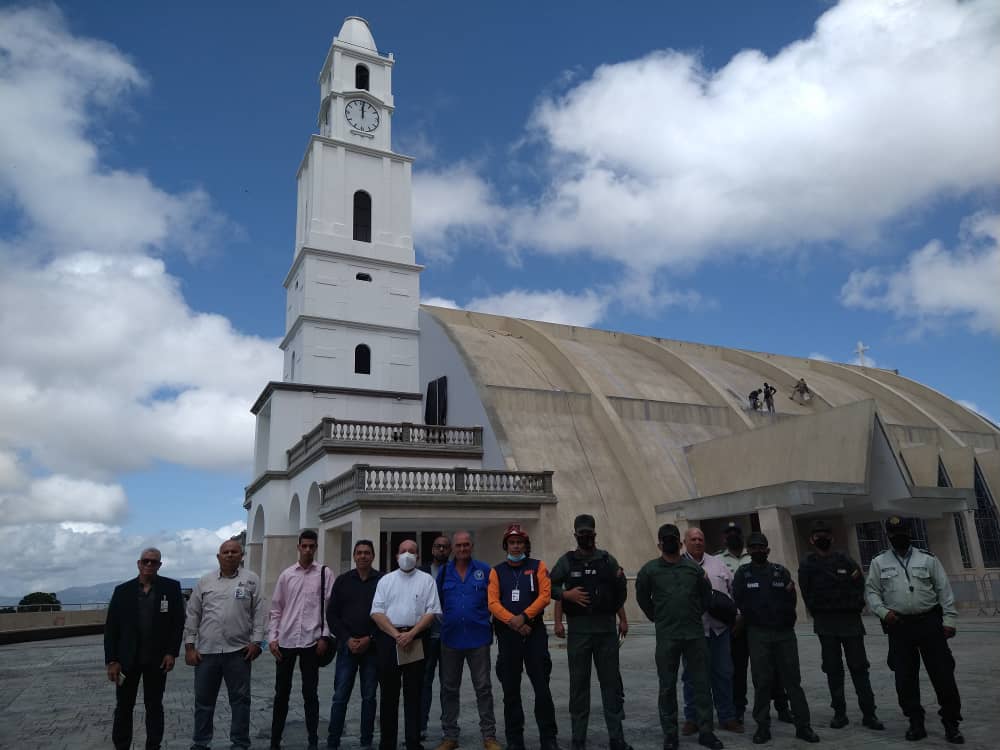 Garantizan movilidad de feligreses en consagración de Iglesia de Fátima