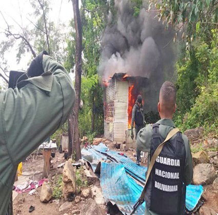 Destruyeron dos campamentos e incautaron 22 balas de fusil