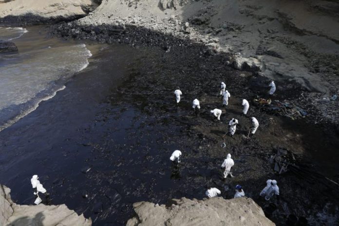 <strong>Perú declara emergencia ambiental</strong>