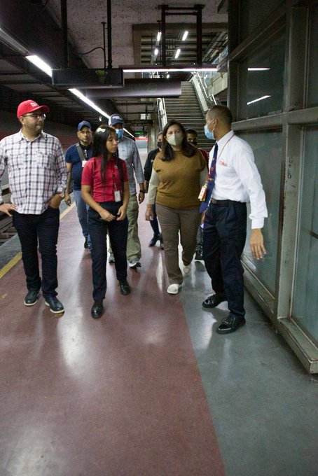 Supervisan trabajos de rehabilitación en estación Nuevo Circo