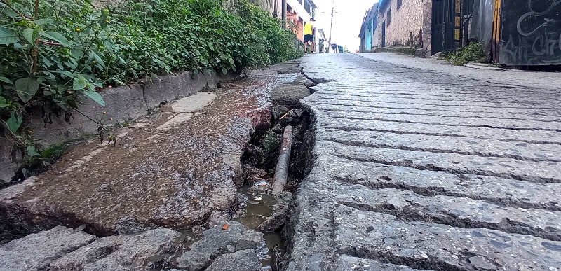 <strong>Planean reparación de drenajes en El Cafetal</strong>