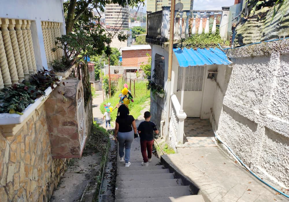 <strong>El agua llega cada 21 días al callejón Solano</strong>