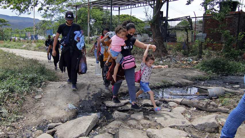 Colombia vislumbra con esperanza reapertura total de frontera
