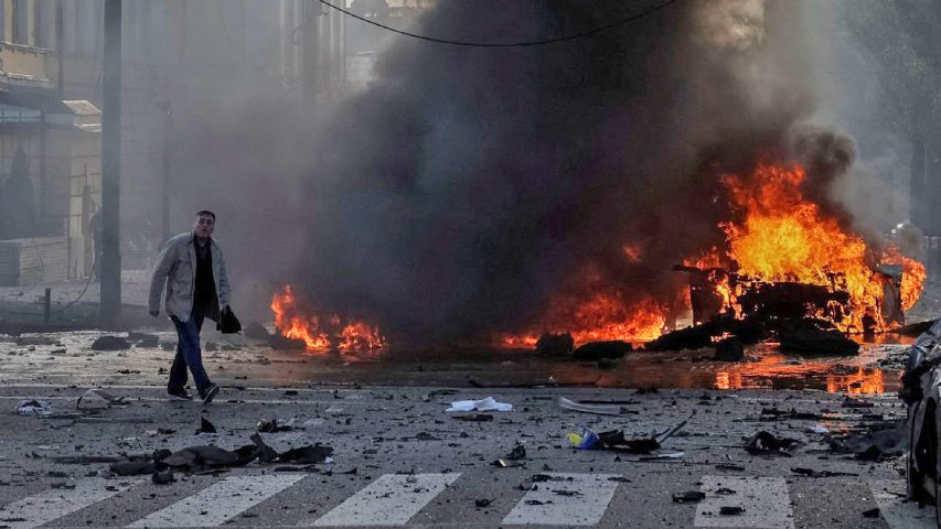 Al menos 14 muertos y casi 100 heridos en ataques rusos