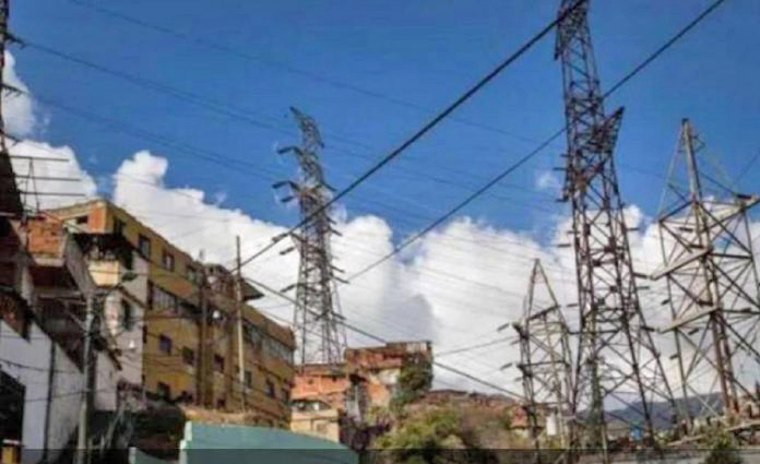 Venezuela registró al menos 27 mil 569 fallas eléctricas en septiembre