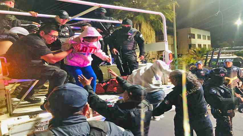 112 migrantes estaban hacinados en una vivienda al norte de México