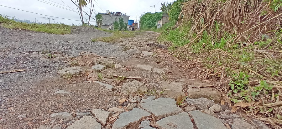 Calle de El Tanque no es asfaltada desde hace 10 años