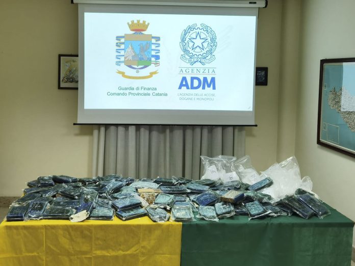 Italia incauta 10 kilos de cocaína procedente de Ecuador