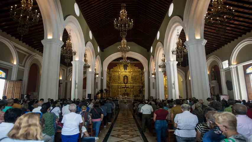 Fieles honraron a José Gregorio Hernández en su natalicio