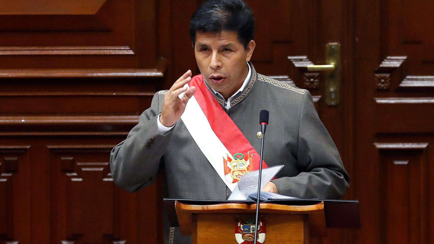 Castillo afirma que acusación del Congreso «no lo amilana»