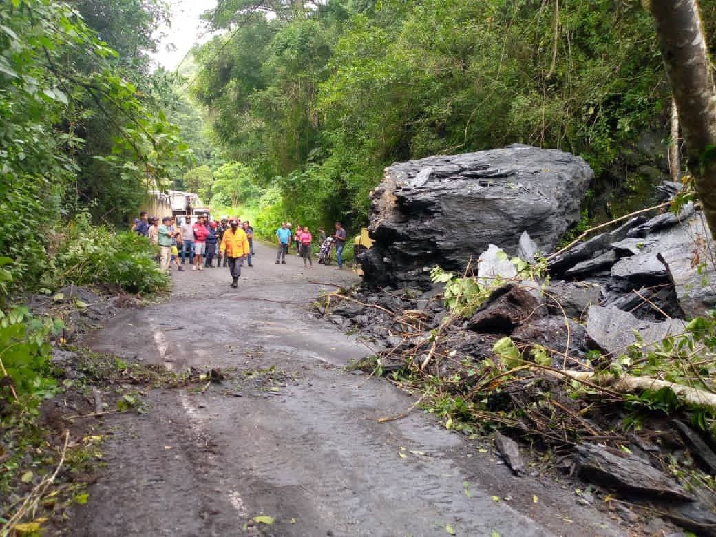 Ministerio de Obras Públicas despejará la carretera de La Mariposa