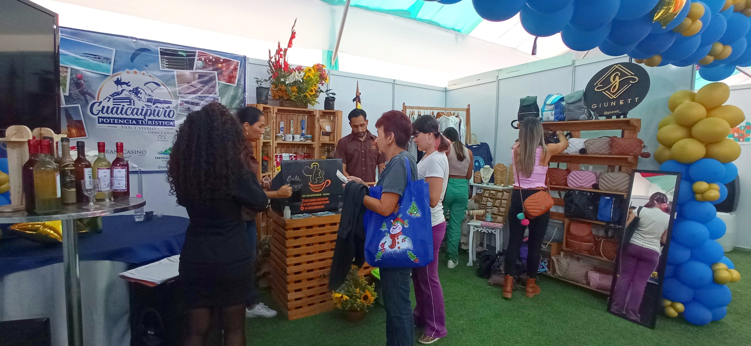 Emprendedores se dan <strong>a conocer en la Expo Guaicaipuro</strong>