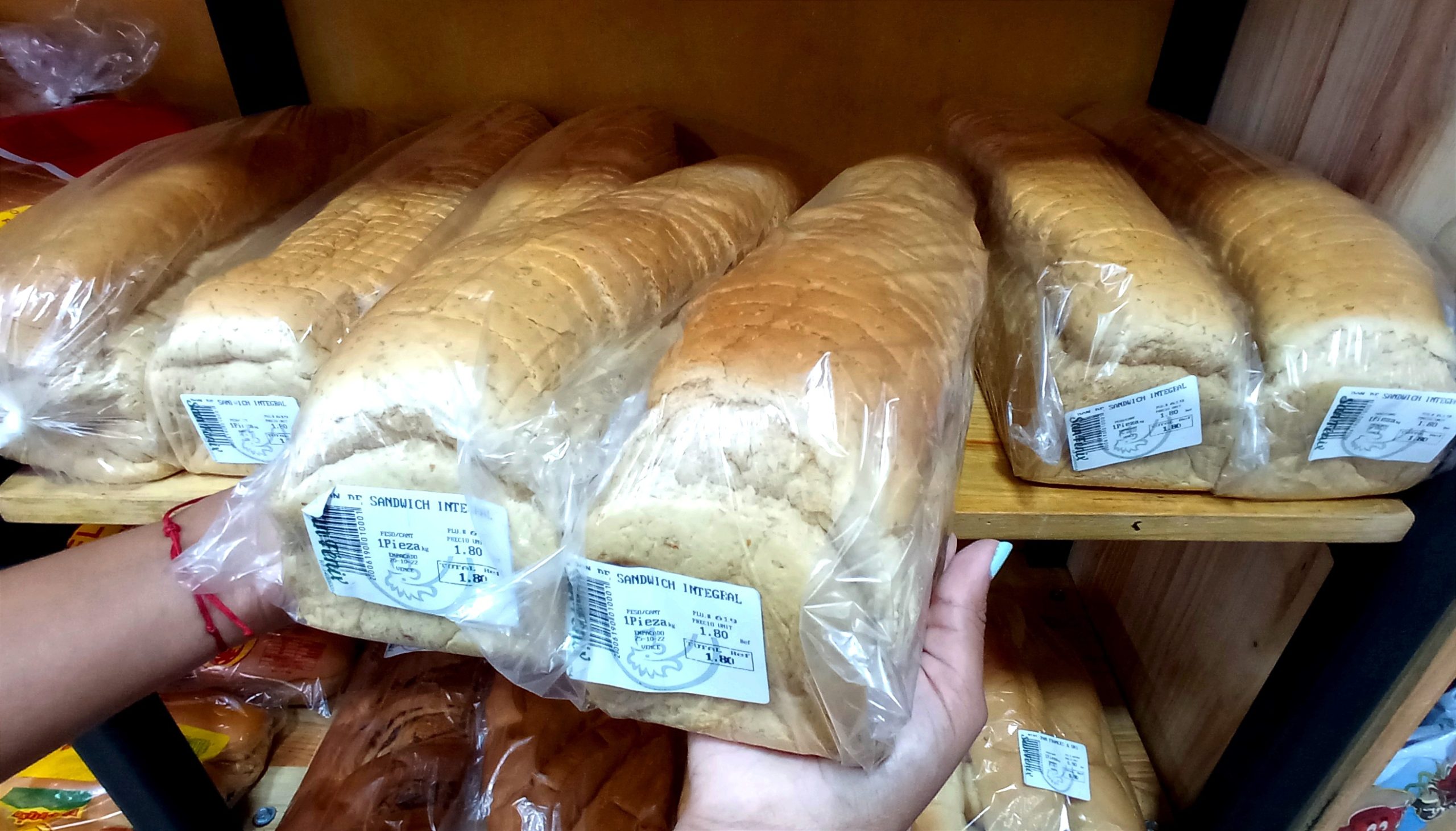 <strong>El pan integral más barato se consigue a Bs.15</strong>