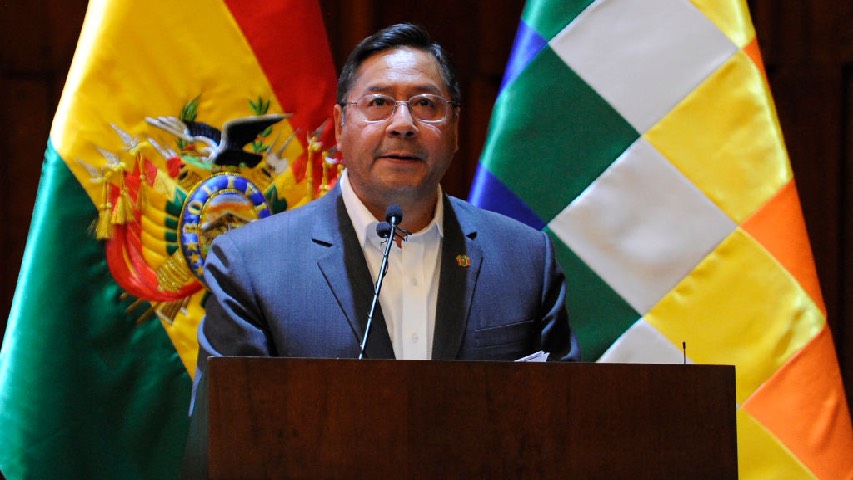 El presidente Luis Arce promulga la ley del presupuesto 2023 de Bolivia