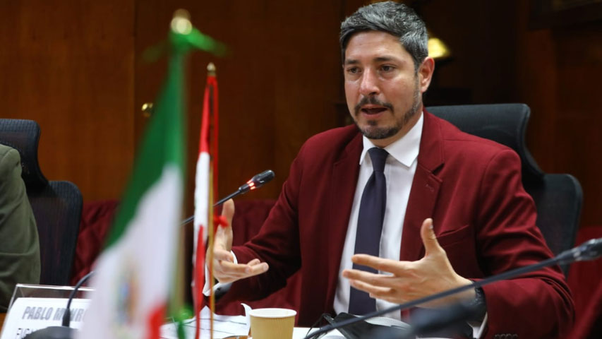 Perú expulsa al embajador mexicano por «las injerencias» de sus autoridades
