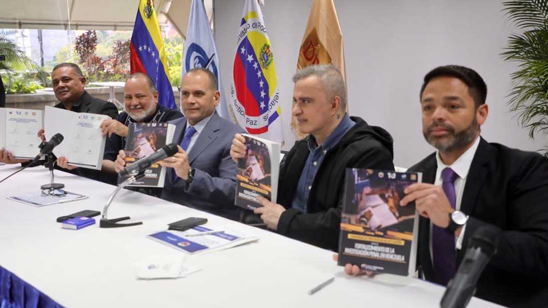 Firman compendio de protocolos de actuación para fortalecer investigación penal en Venezuela