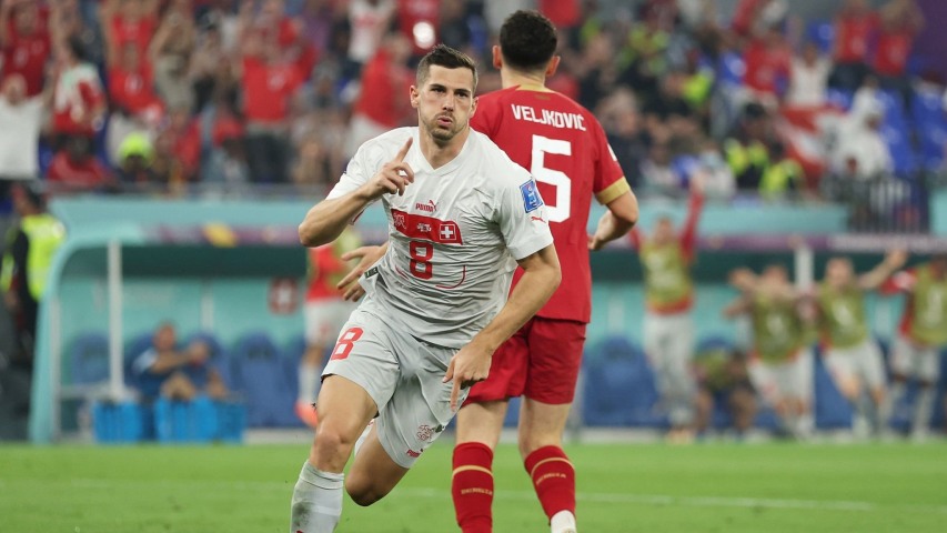 Suiza avanza a octavos de final y se cita con Portugal