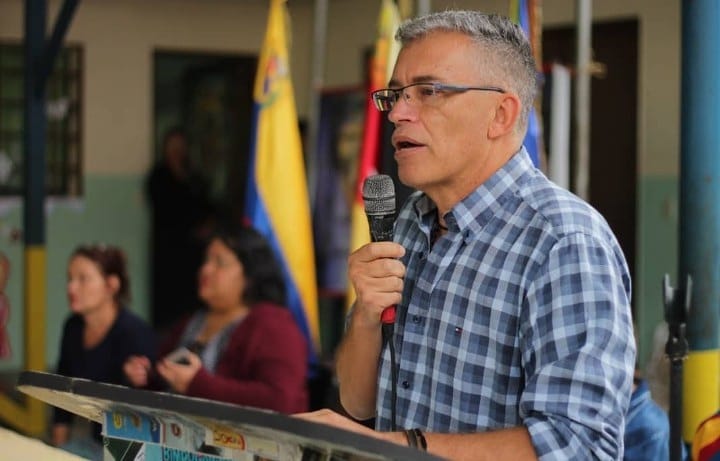 Fernández: El país debe avanzar y profundizar en la descentralización
