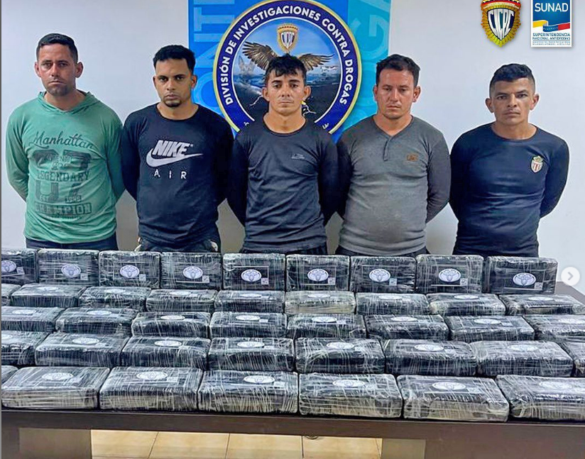 Atraparon a cinco hombres con 58 kilos de cocaína