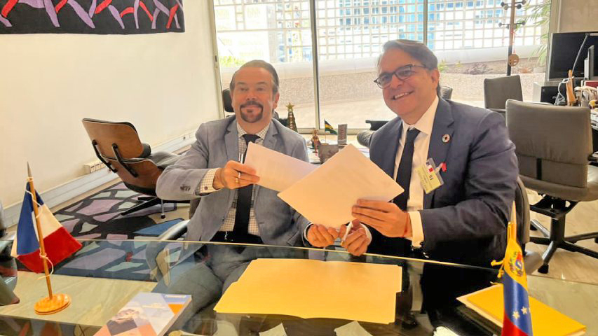 Francia y Fedecámaras firman acuerdo en materia cultural y educativa