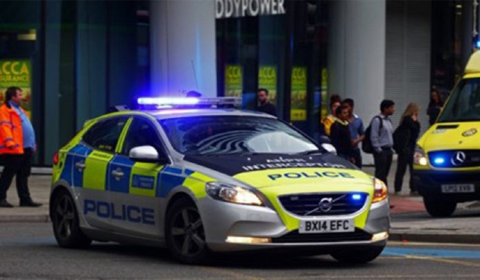 Cuatro heridos deja un tiroteo en un funeral en Londres