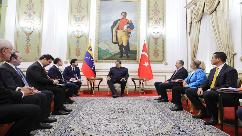 Venezuela firmó un memorándum de entendimiento con diplomáticos de Turquía