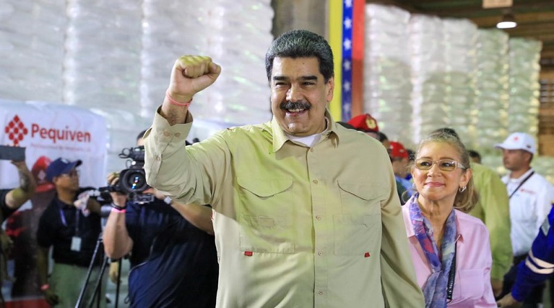 Maduro exhorta al pueblo a mantenerse unidos