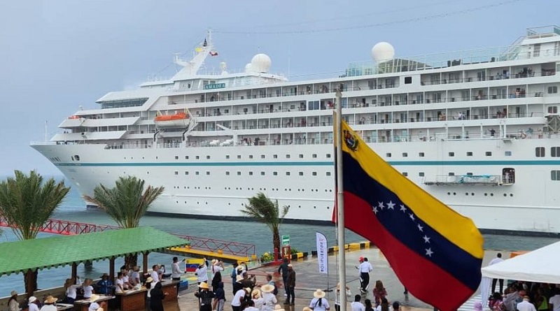 Crucero Amadea llegó a costas venezolanas