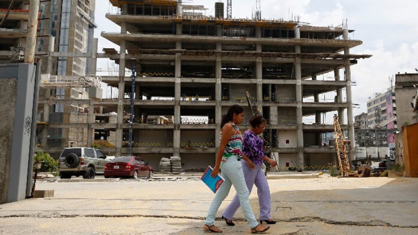 Venezuela ha perdido más de 1 millón de empleados en construcción