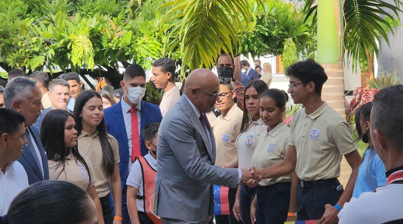 AN sancionó Ley de Participación Estudiantil en Subsistema de Educación Básica