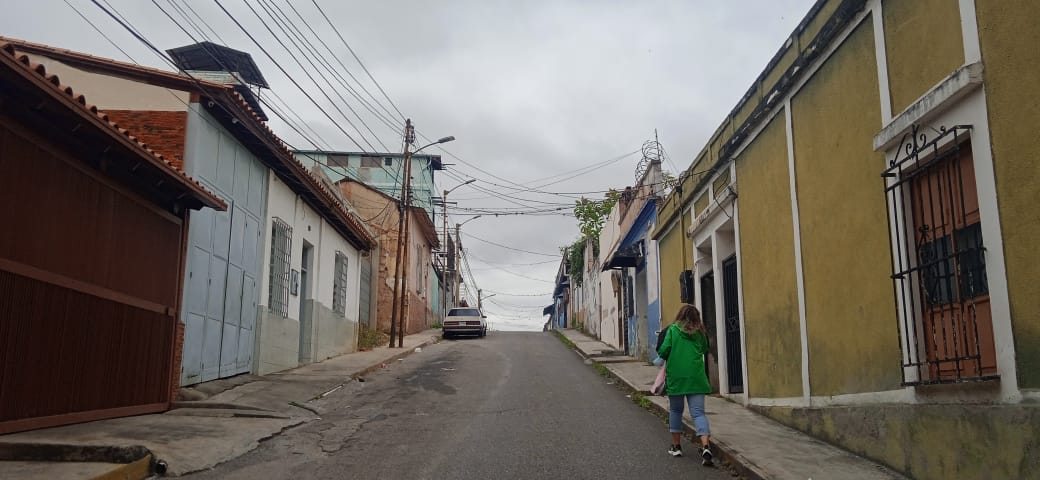 <strong>Persisten irregularidades de Cantv en la calle Junín</strong>