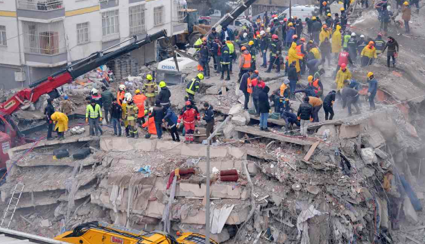 Más de 36 mil fallecidos tras los terremotos en Turquía y Siria