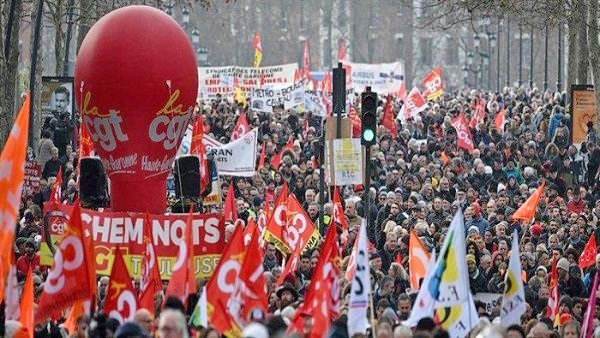 Gremios franceses dan apoyo al rechazo a reforma de pensiones