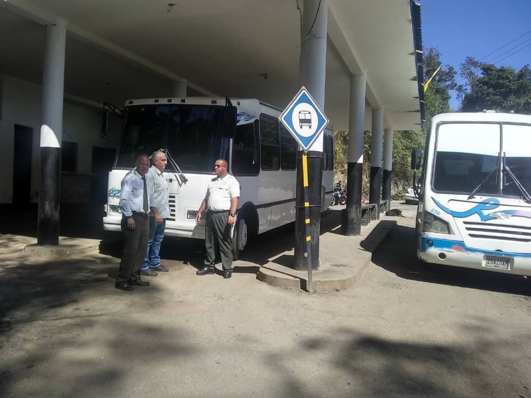 En Los Salias se paralizó parcialmente el transporte público