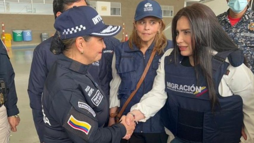 Llegó a Bogotá deportada la excongresista Aida Merlano
